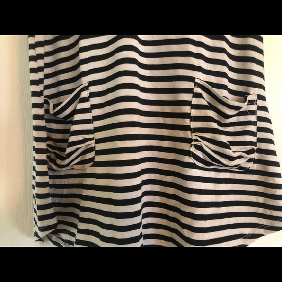 Beach/ swim cover up - Picture 2 of 4